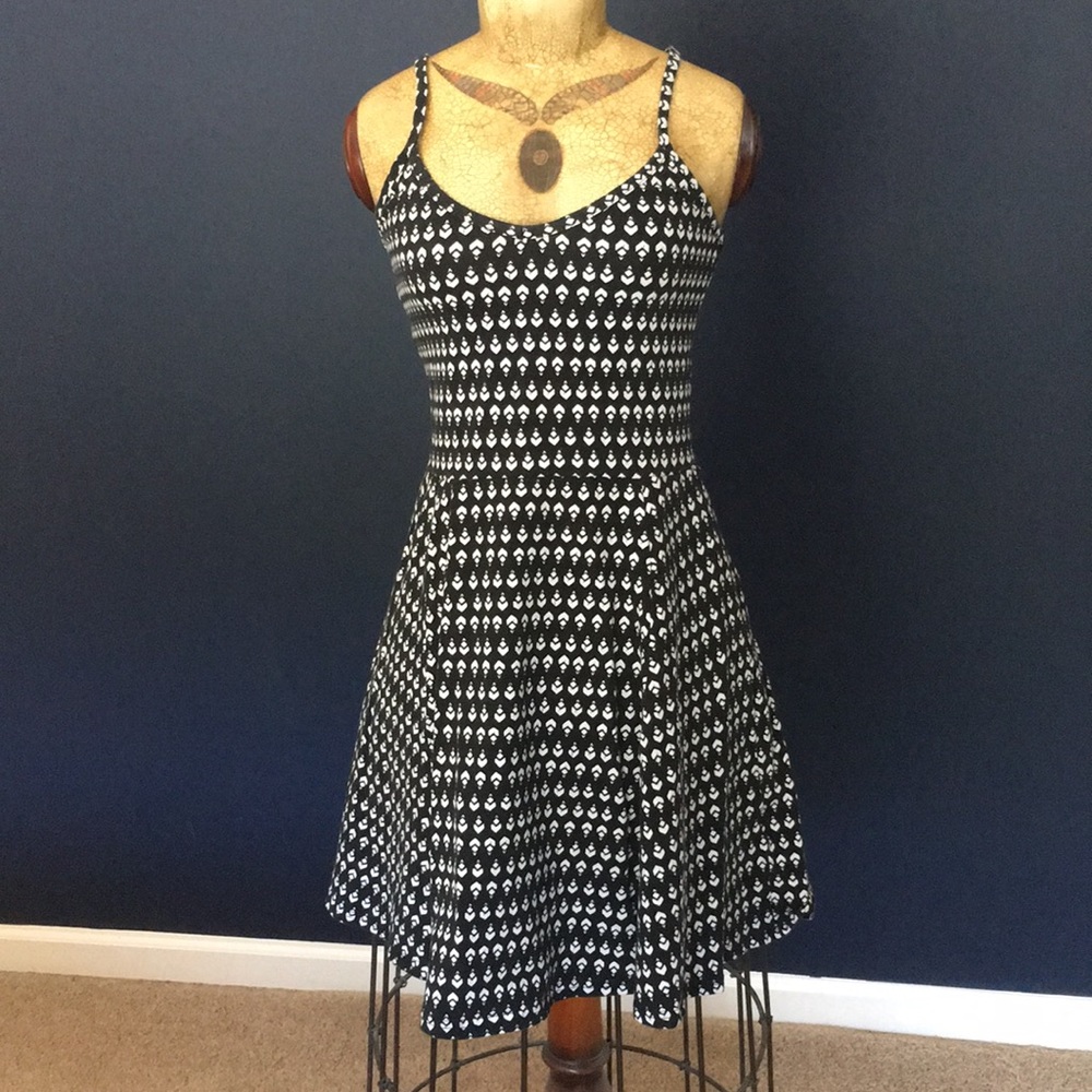 Black and white mini dress